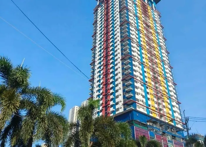Malate Bayview Staycations 3*