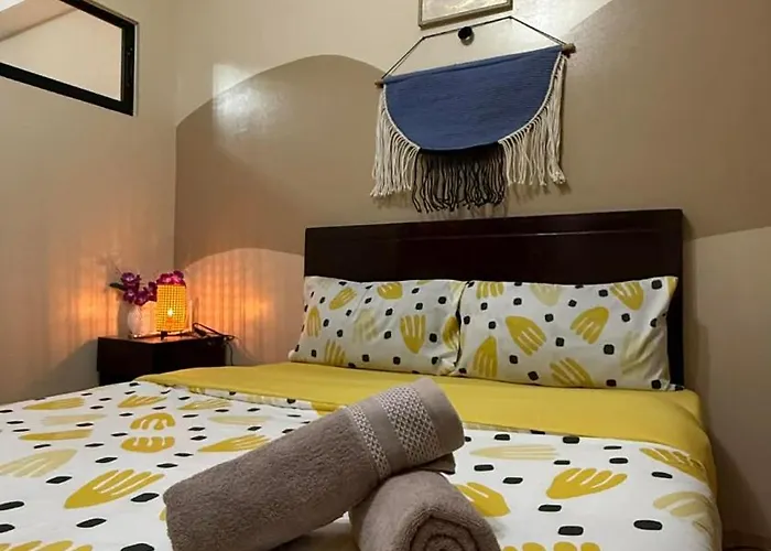 Malate Bayview Staycations Hotel 3*